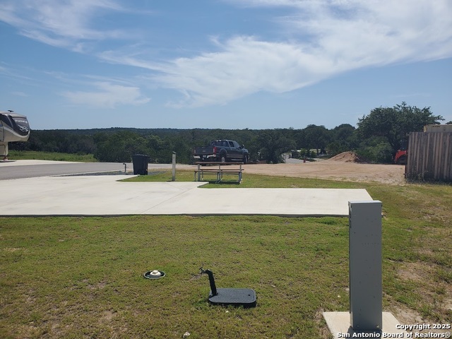 Image 7 of 10 For 5386 Ranch Road 1376 #90