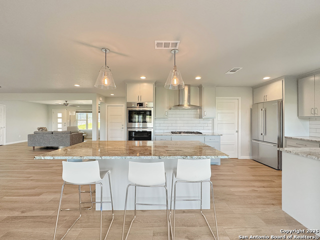 Listing photo id 18 for 173 Riedel  