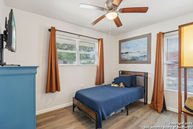 Image 16 of 28 For 274 Chesswood