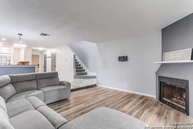 Image 3 of 15 For 11815 Vance Jackson Rd  1606