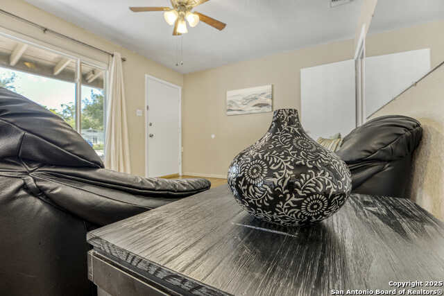 Image 14 of 30 For 226 Serna  