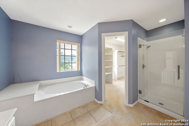 Image 16 of 25 For 6411 Rambling Trail Dr
