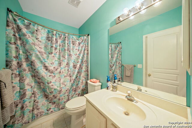 Image 18 of 25 For 6411 Rambling Trail Dr