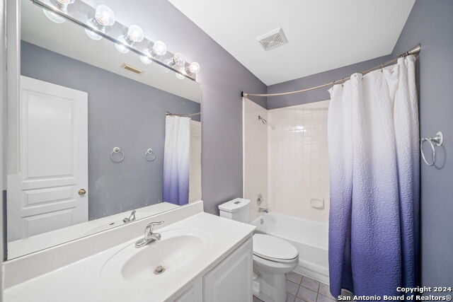 Image 20 of 25 For 6411 Rambling Trail Dr