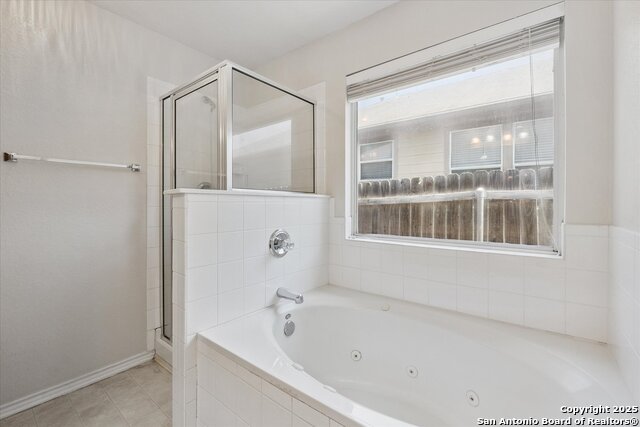 Image 29 of 34 For 3436 Whisper Bluff