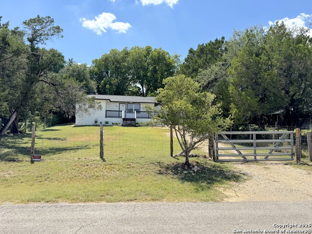 Listing photo id 26 for 387 Lake Park Loop