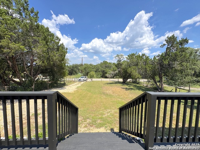 Listing photo id 7 for 387 Lake Park Loop