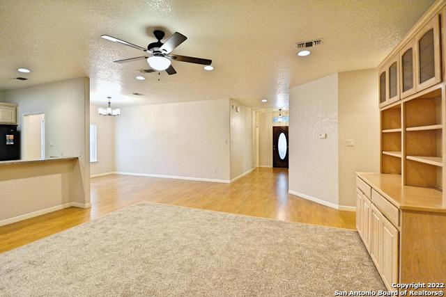 Image 10 of 36 For 2725 Diamond Trail