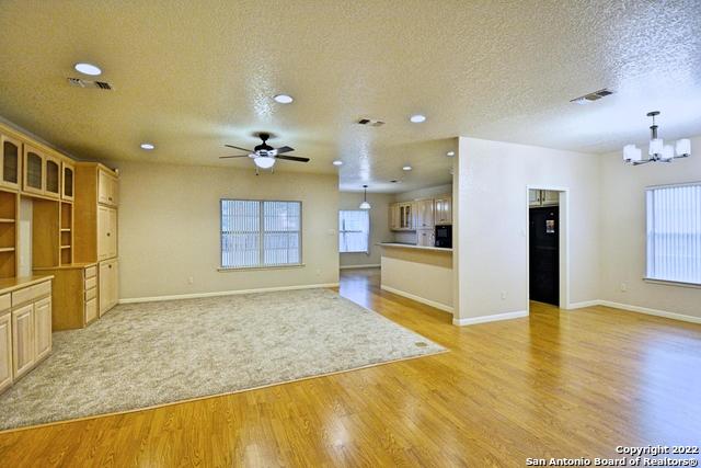 Image 17 of 36 For 2725 Diamond Trail