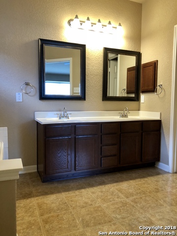 Image 12 of 25 For 7226 Horizon Oaks