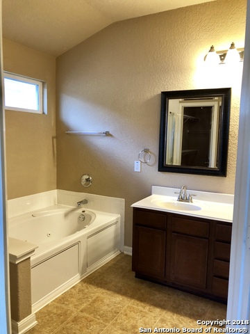 Image 13 of 25 For 7226 Horizon Oaks