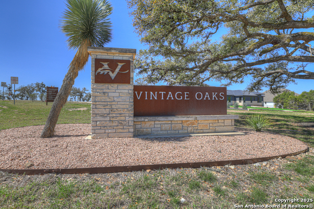 Image 17 of 19 For 1436 Stahlman Way