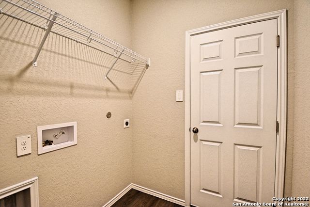 Listing photo id 8 for 3416 Canyon Ridge