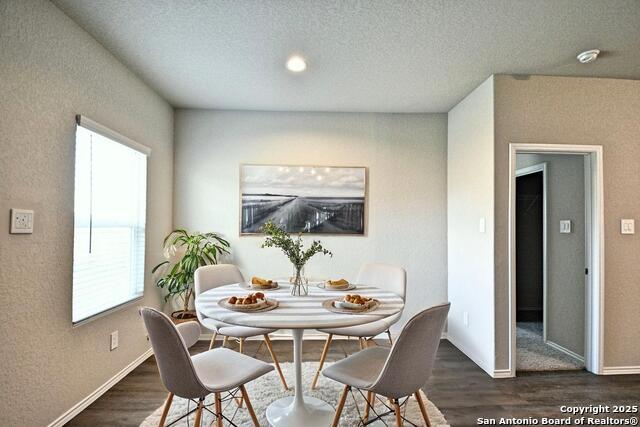Listing photo id 4 for 3416 Canyon Ridge