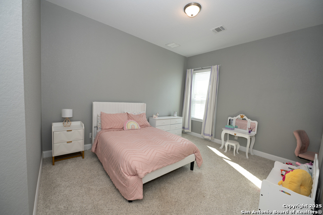 Listing photo id 29 for 5716 High Forest