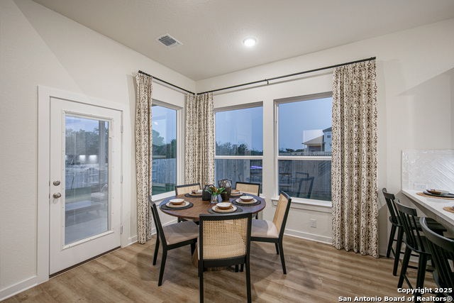 Image 17 of 36 For 439 Glenwood Ranch