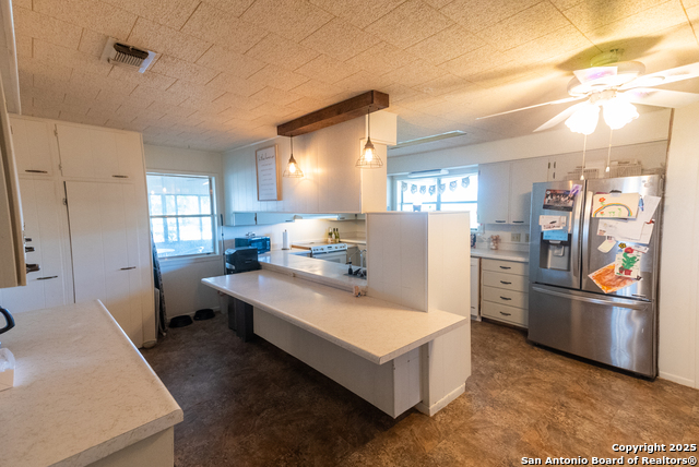 Listing photo id 17 for 4843 Fm 1436