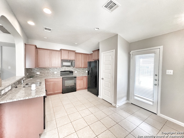 Image 10 of 20 For 761 Wolfeton Way