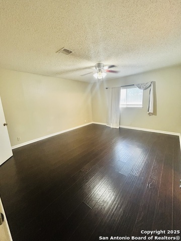 Image 9 of 14 For 7138 Valewood