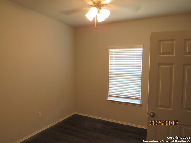 Image 10 of 11 For 619 Heathers Way