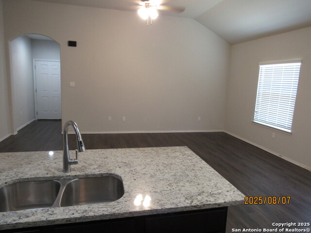 Image 5 of 11 For 619 Heathers Way