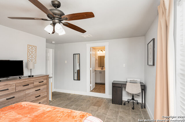 Listing photo id 16 for 1139 Morales