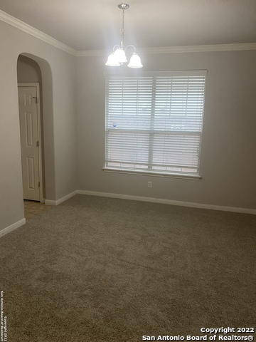 Image 12 of 26 For 702 Lorimor Ct