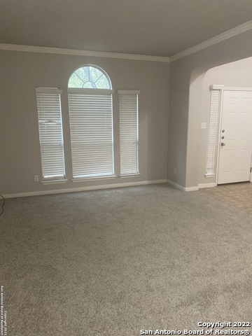 Image 13 of 26 For 702 Lorimor Ct