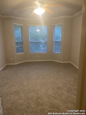 Image 14 of 26 For 702 Lorimor Ct