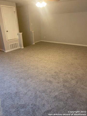 Image 21 of 26 For 702 Lorimor Ct