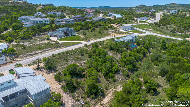 Image 11 of 15 For 10111 Carson Springs