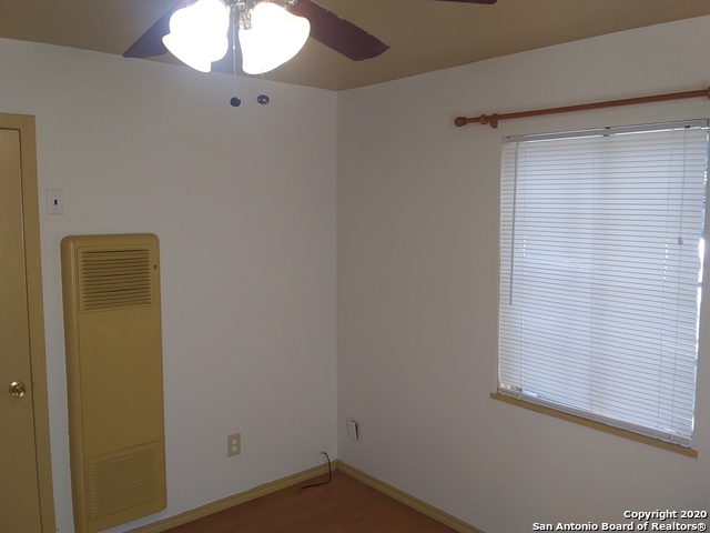 Image 10 of 14 For 805 Eleanor Ave  B
