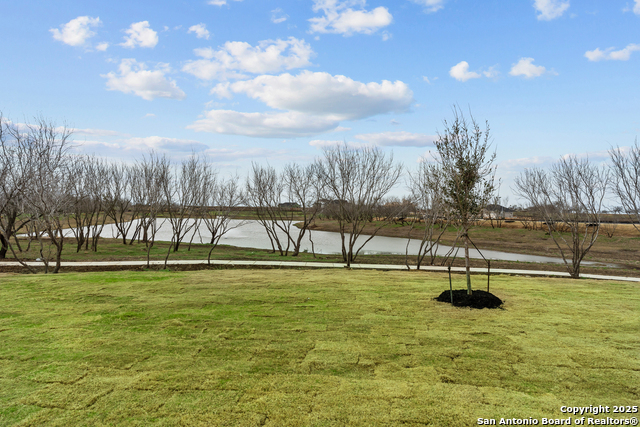 Listing photo id 8 for 8913 Agua Vida