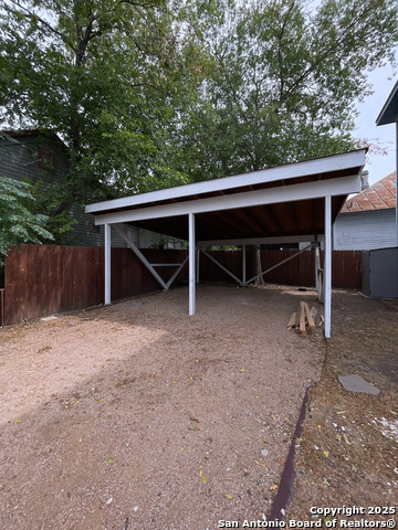 Image 16 of 16 For 802 Montana St  1
