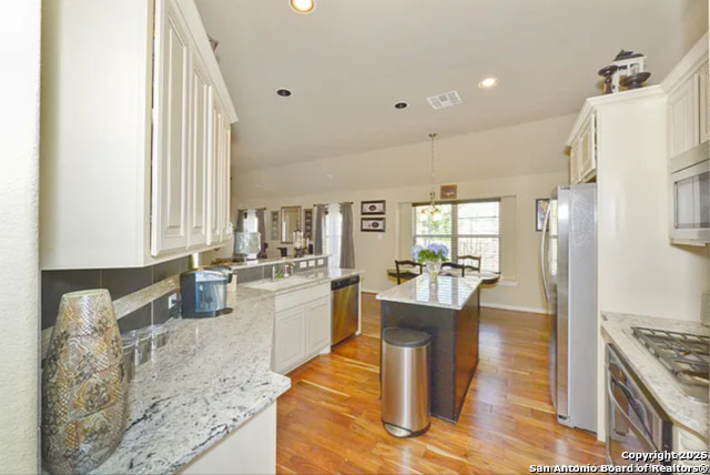 Image 10 of 25 For 7905 Mystic Chase