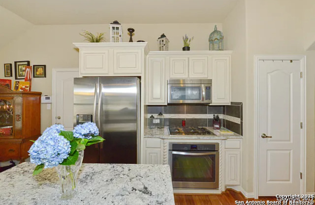 Image 11 of 25 For 7905 Mystic Chase