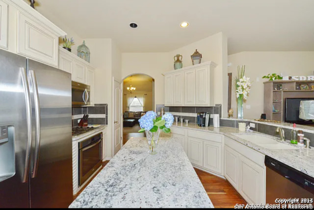 Image 9 of 25 For 7905 Mystic Chase