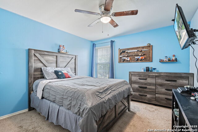 Listing photo id 20 for 23618 Calico Chase