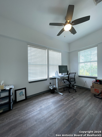 Image 7 of 12 For 802 Montana 2