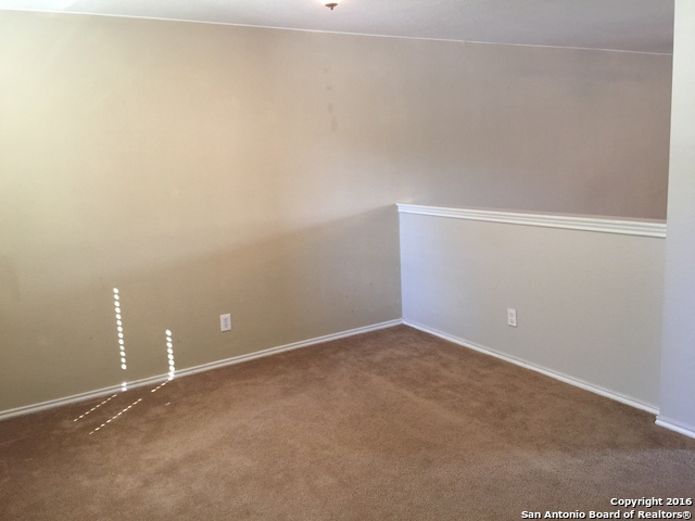 Image 13 of 19 For 9604 Dublin Green