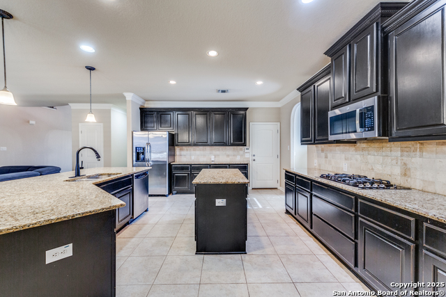 Image 8 of 18 For 21506 Granada
