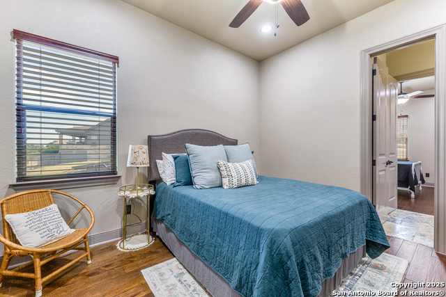 Listing photo id 17 for 140 Paradise