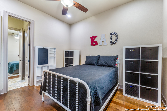 Listing photo id 20 for 140 Paradise