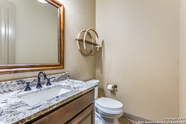 Listing photo id 21 for 140 Paradise