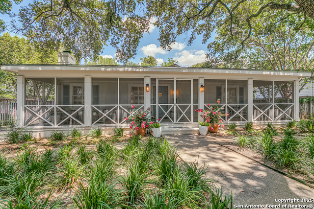 Image 3 of 26 For 317 Arcadia  