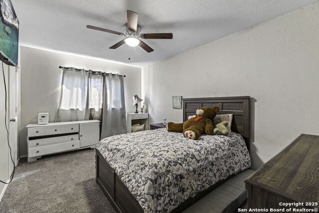 Listing photo id 17 for 6931 Pecan