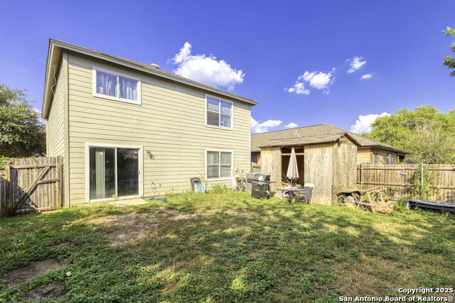 Listing photo id 22 for 6931 Pecan