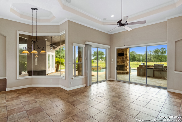 Image 17 of 58 For 109 Abrego Mount