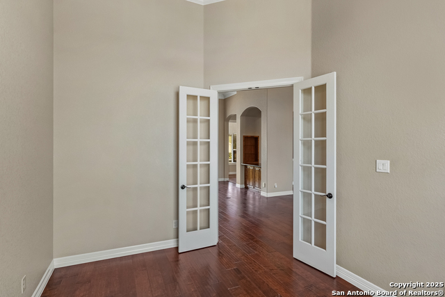 Image 9 of 58 For 109 Abrego Mount