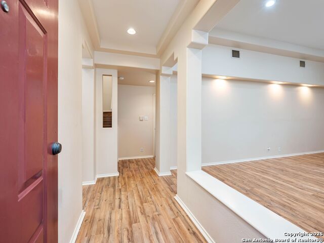 Listing photo id 8 for 207 Grandview